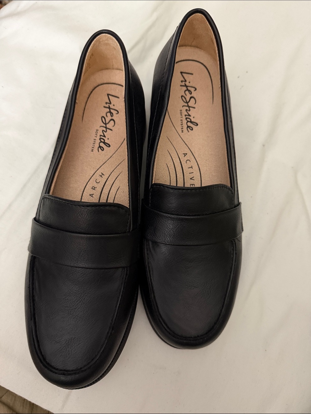 Life Stride Black Classic Penny Loafers